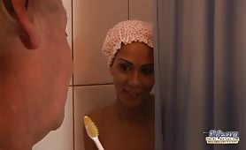 Old Guy Offered A Toothbrush To Young Babe Under The Shower Old Guy Offered A Toothbrush To Young Babe Under The Shower